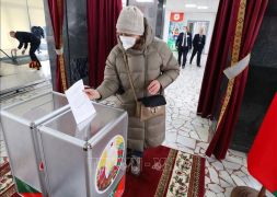 Bầu cử tại Belarus: Tỉ lệ cử tri đi bỏ phiếu đạt trên 72%
